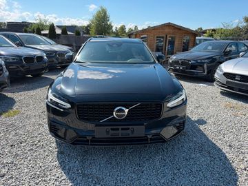 Volvo V90 - 1