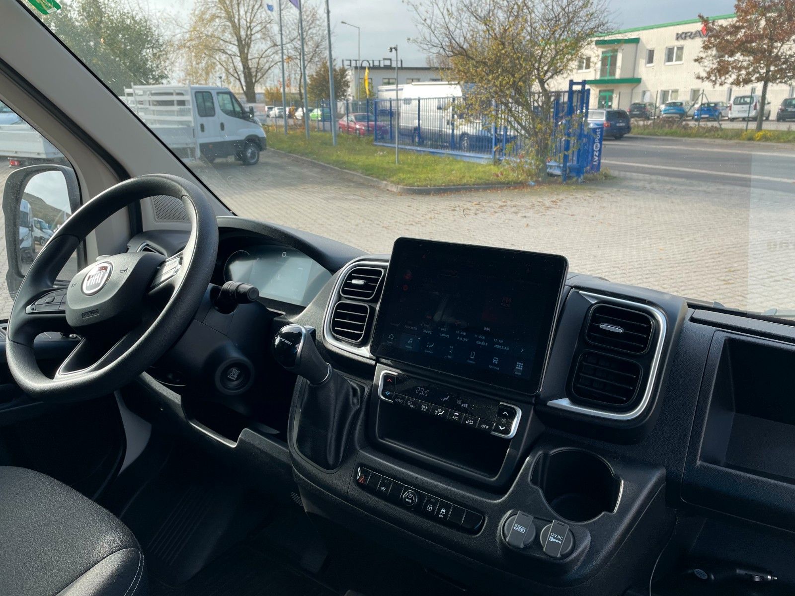 Fahrzeugabbildung Fiat Ducato Maxi Grossr.-Kasten 35 180 L5H2 RS: 4035