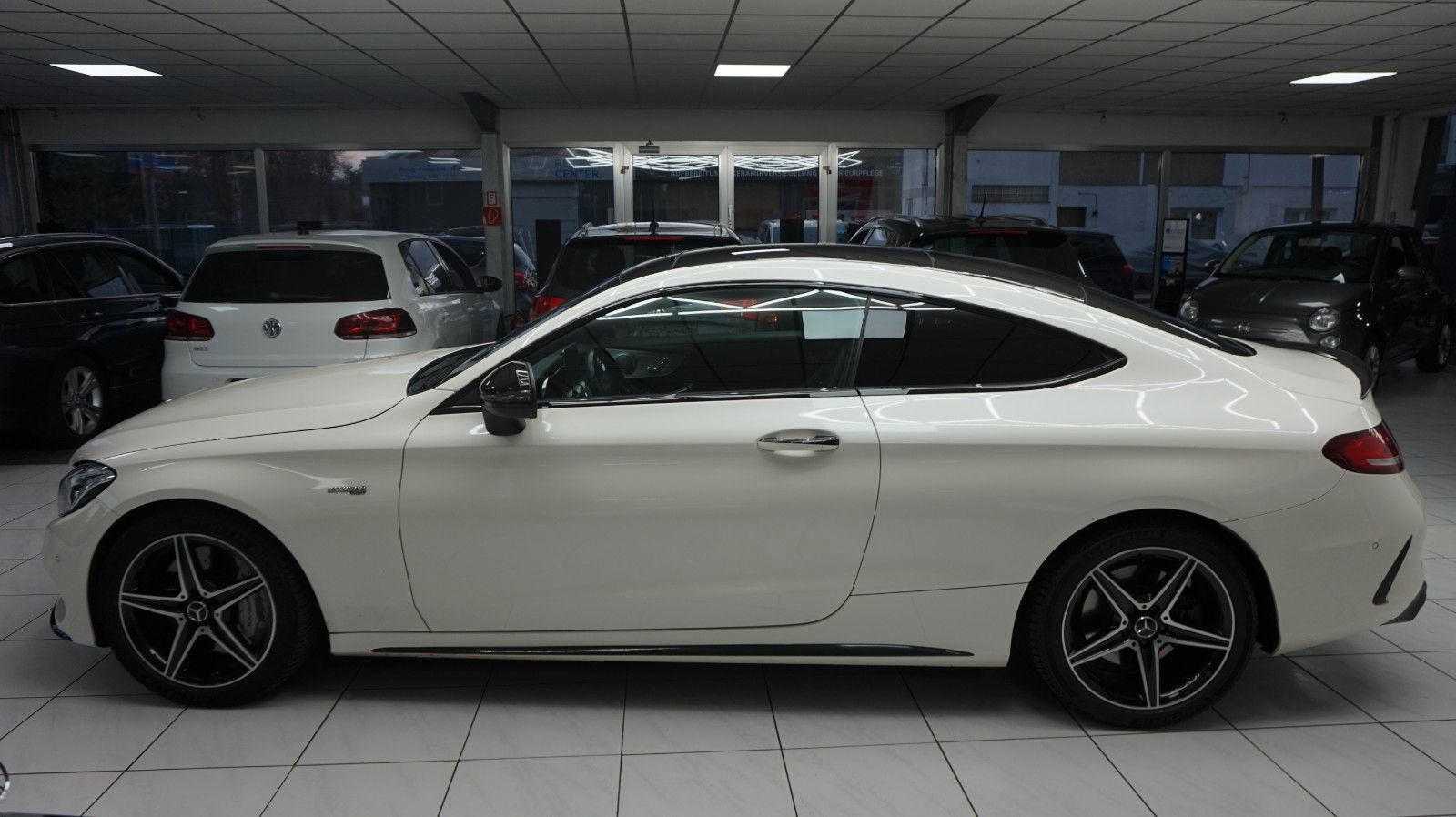Fahrzeugabbildung Mercedes-Benz C 43 AMG C Coupe 4Matic Scheckheft gepflegt