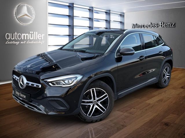 Mercedes-Benz GLA 180 Progressive AHK+Kamera+LED+MBUX High-End