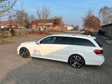 Mercedes-Benz Mercedes E 220cdi S212 AMG Paket - Mercedes-Benz E-Class: S212