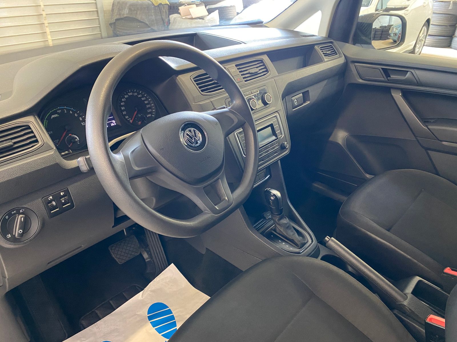 Fahrzeugabbildung Volkswagen Caddy Maxi ABT e Kasten Elektro DSG Klima PDC