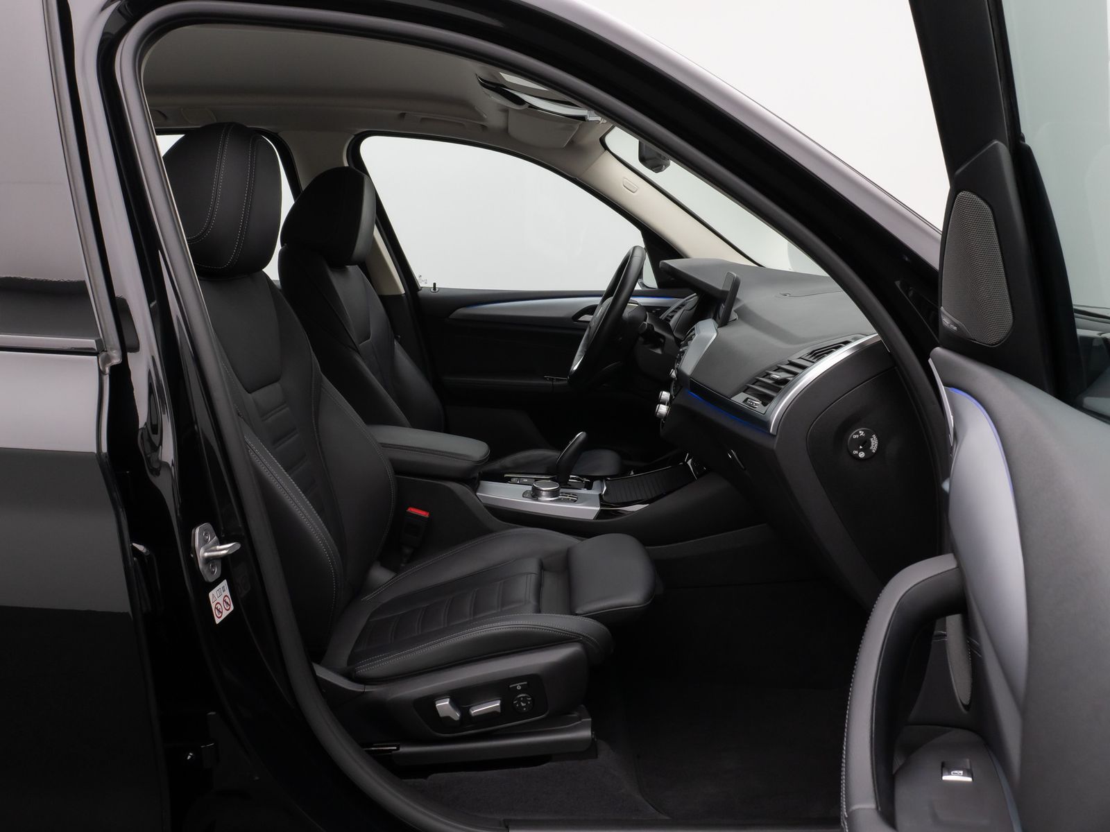 Fahrzeugabbildung BMW X3 xD20d Kamera HUD DAB H/K Leder Sport 18Zoll