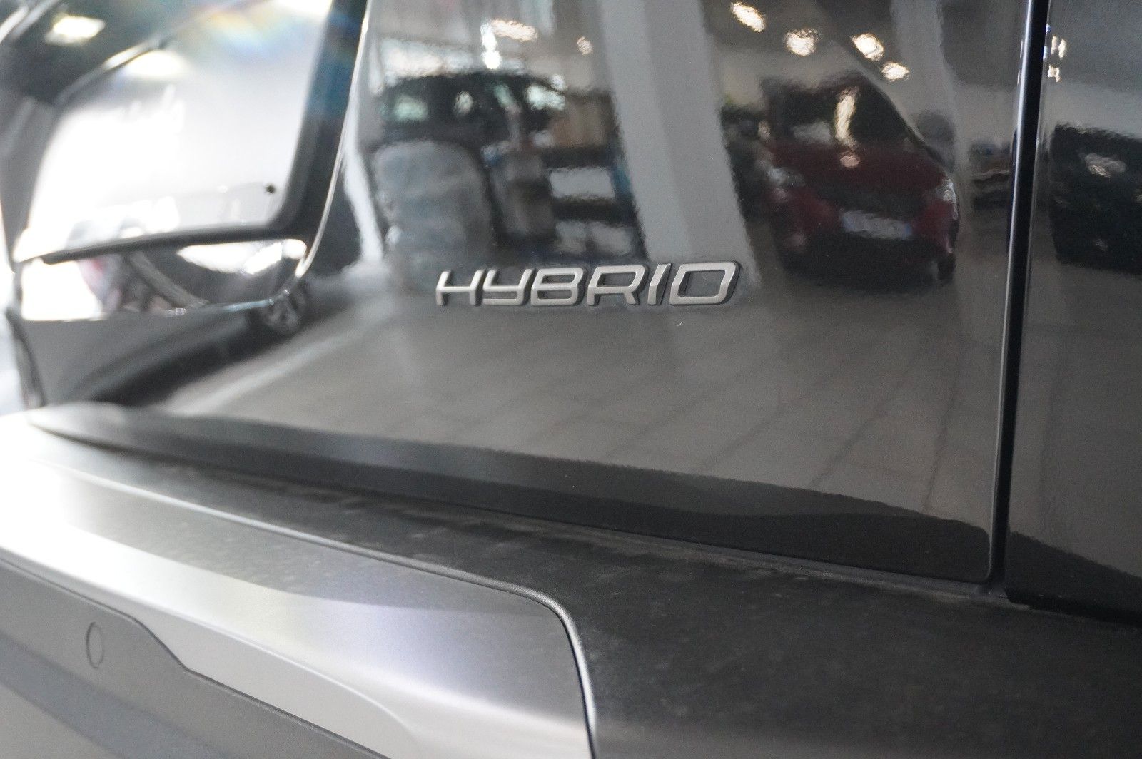 Fahrzeugabbildung Peugeot 2008 1.2 HYBRID GT E-DSC NAVI/LED/KAMERA/SPORT