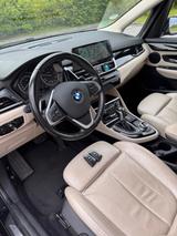 BMW 220d Sitzer  Top Zustand 7 Sitzer