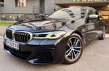 BMW M550i xDrive / Vat included / SunRoof / Individu - gebrauchte BMW M550 aus dem Jahr 2021