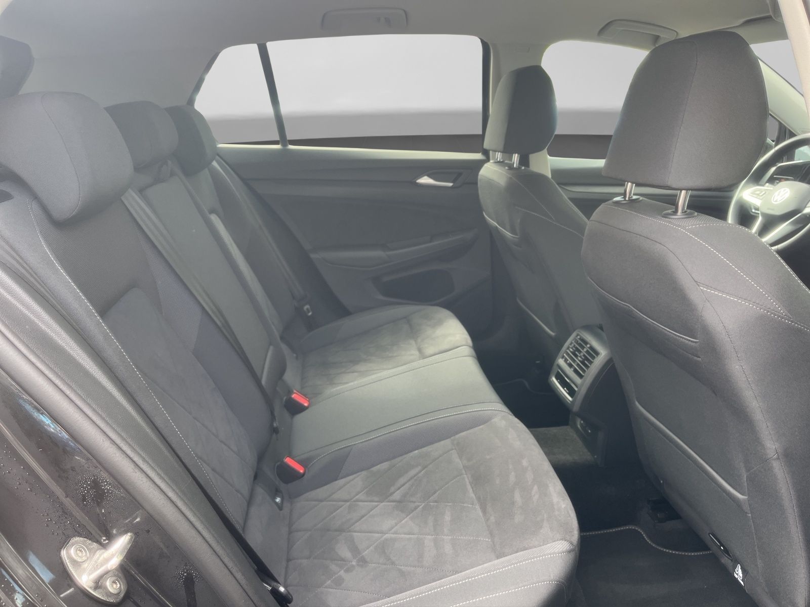 Volkswagen Golf - Bild 6