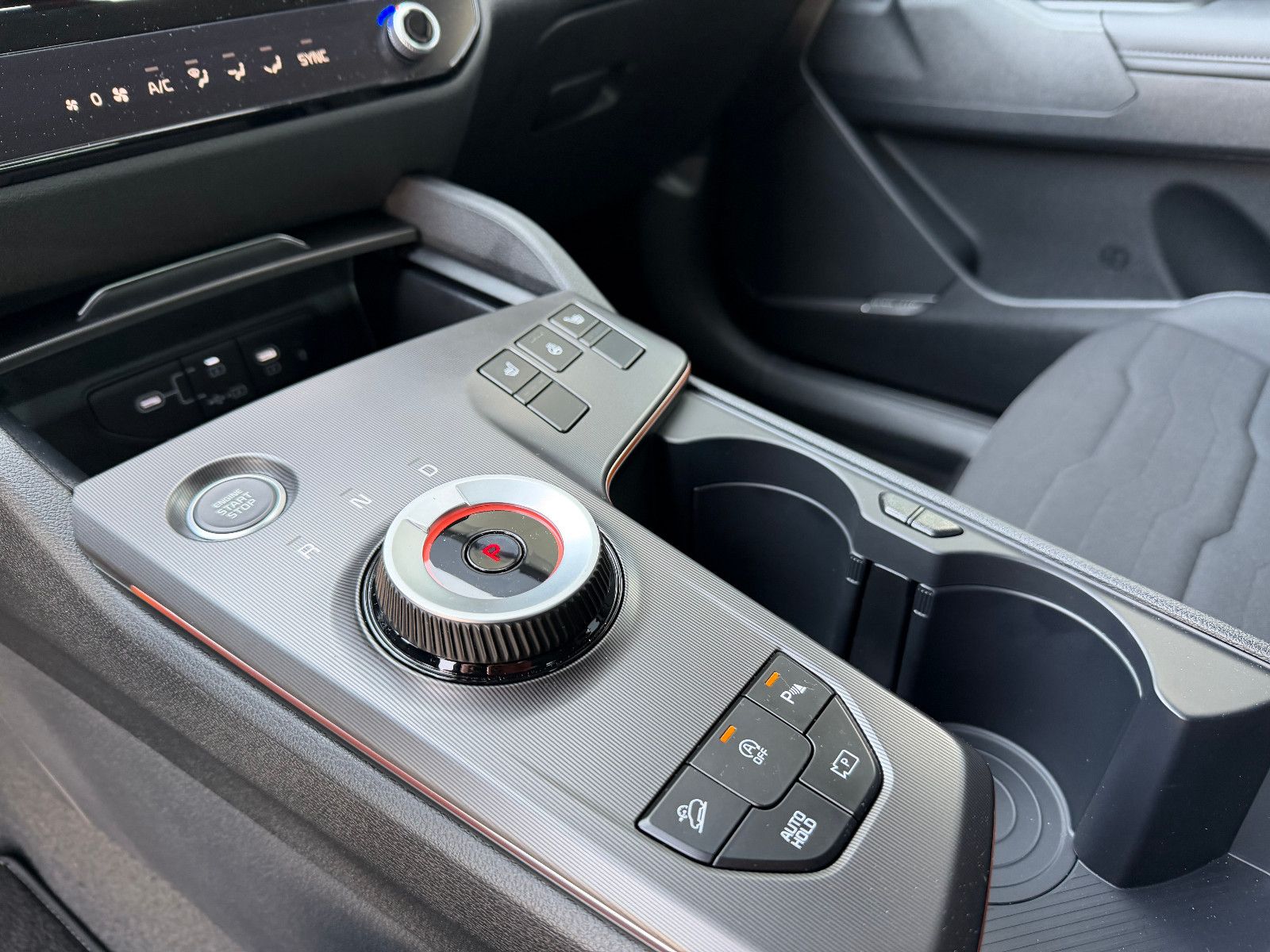 Fahrzeugabbildung Kia Sportage FL 1.6T 2WD DCT SPIRIT DRIVE SOUND