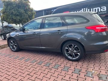 Ford Focus - 2