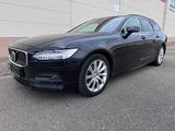 Volvo V90 B4 Momentum Pro - gebrauchte Volvo V90 aus dem Jahr 2022