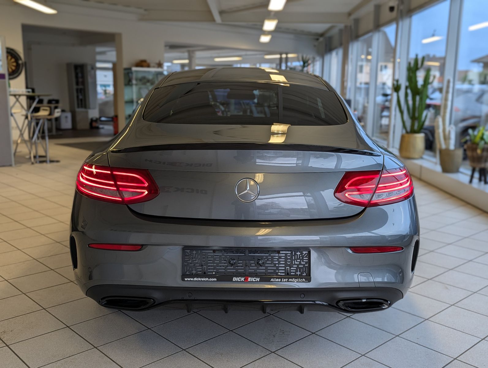 MERCEDES-BENZ C 250 d Coupe AMG-Line LED-ILS Leder Night Cam - Image 6