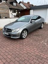 Mercedes-Benz MERCEDES W204 - C220 CDI COUPÉ - Mercedes-Benz C 220: W204 Cdi