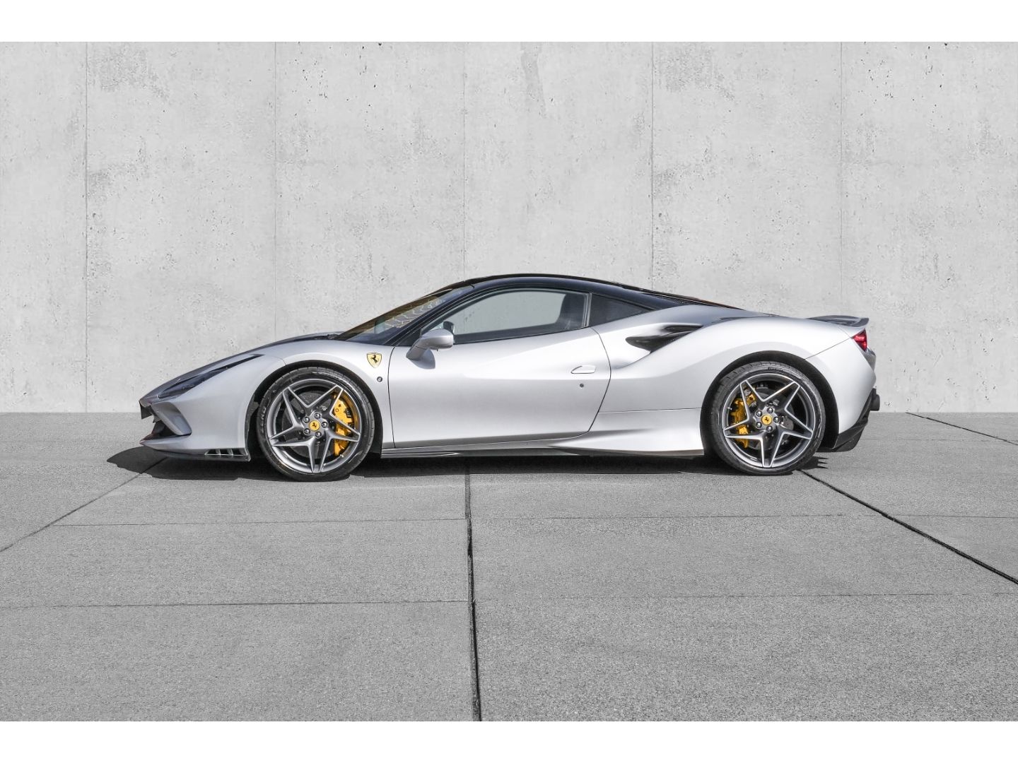 Ferrari F8 Tributo *Carbon+LED*Lift*Passenger-Display*Ra imagem 3