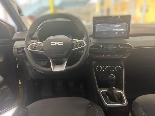 Fahrzeugabbildung Dacia Sandero III Stepway Extreme Technik+Driving-Pake