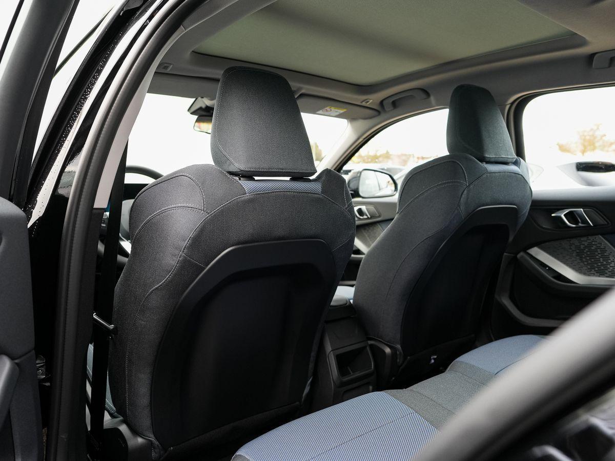 BMW 1 Series AHK Panoramadach Sportsitze Navi ParkAssist, миниатюра 23