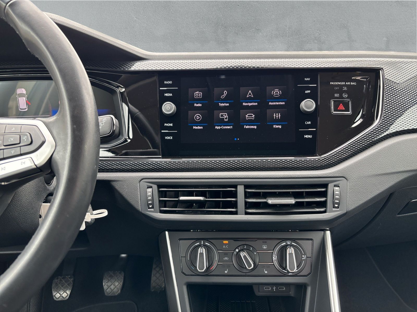 Fahrzeugabbildung Volkswagen Taigo Life 1.0 TSI App-Connect LED Sitzheizung