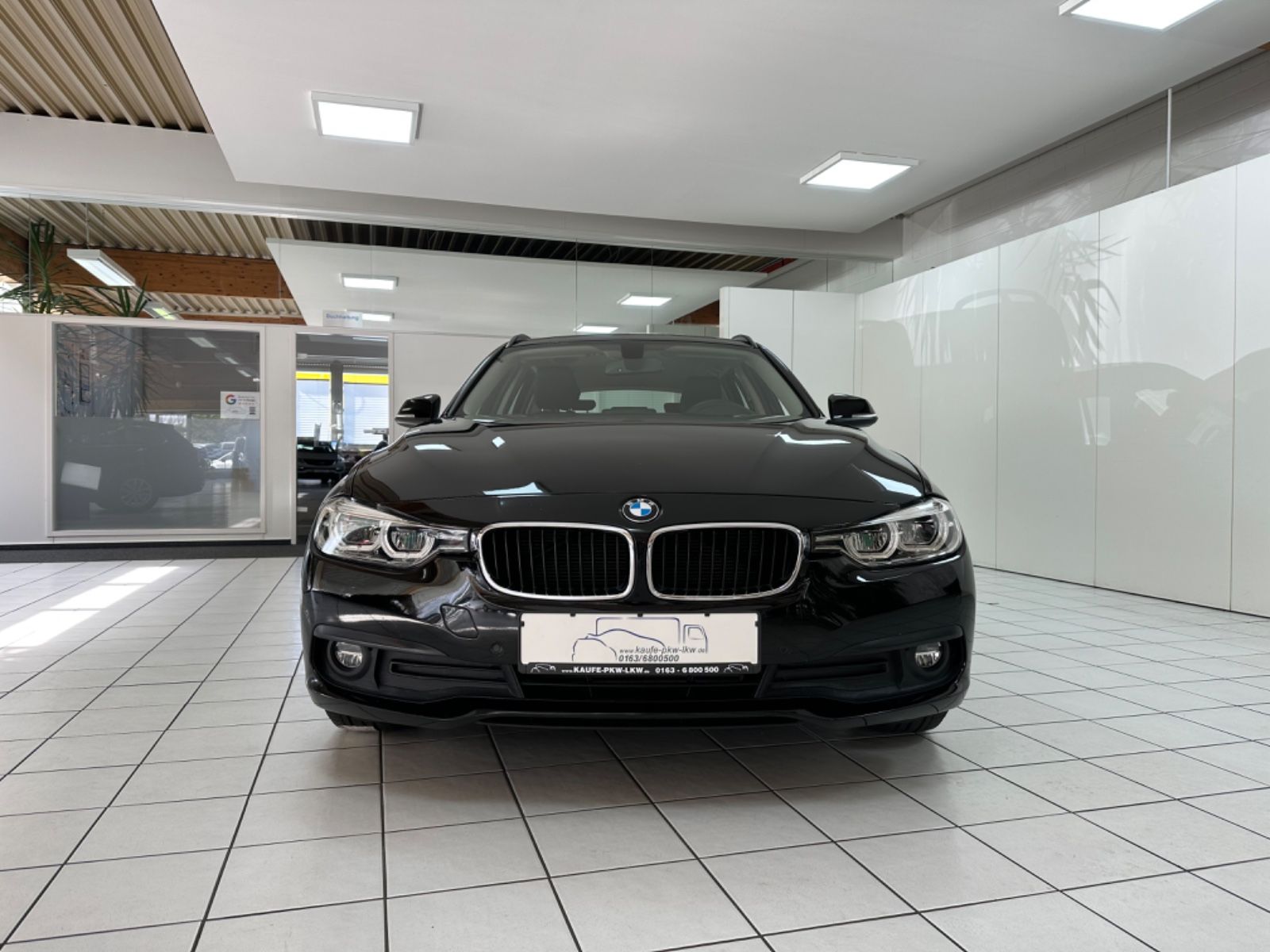 Fahrzeugabbildung BMW 320d *Navi*Automatik*Sitzheizung*