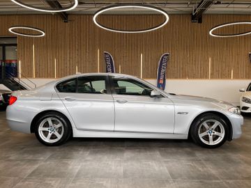 BMW 525d Lim. Aut.*NAVI*PDC*SHZ*STARTSTOP*VOLLLEDER*