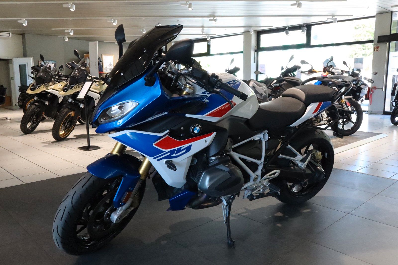 Fahrzeugabbildung BMW R1250RS Style Sport