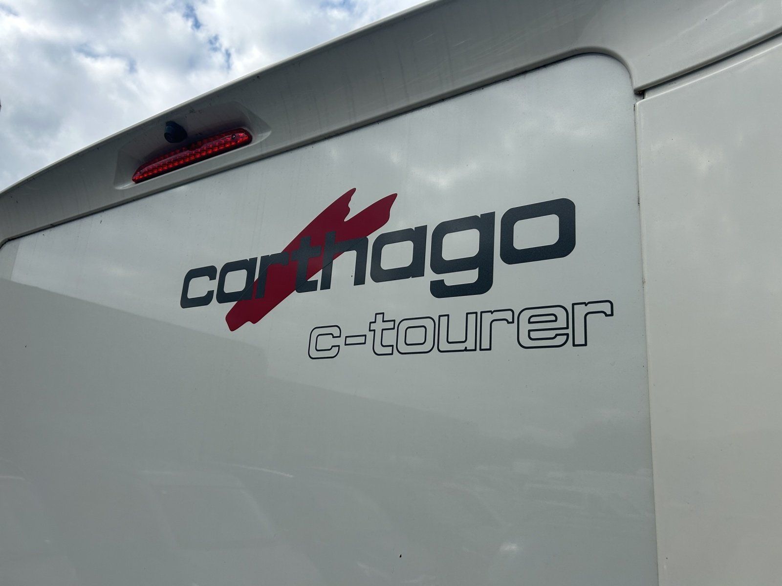 Fahrzeugabbildung Carthago C-Tourer T 143 LE Sprinter 417 CDI DISTRO LED TV