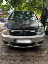 Opel Meriva A - Opel Meriva aus 2009 mit Diesel-Antrieb
