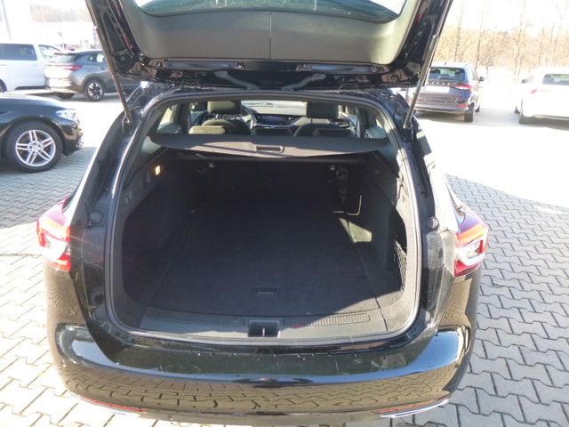 Fahrzeugabbildung Opel Insignia B Sports Tourer >AUT/AHK/LED/NAV/PDC