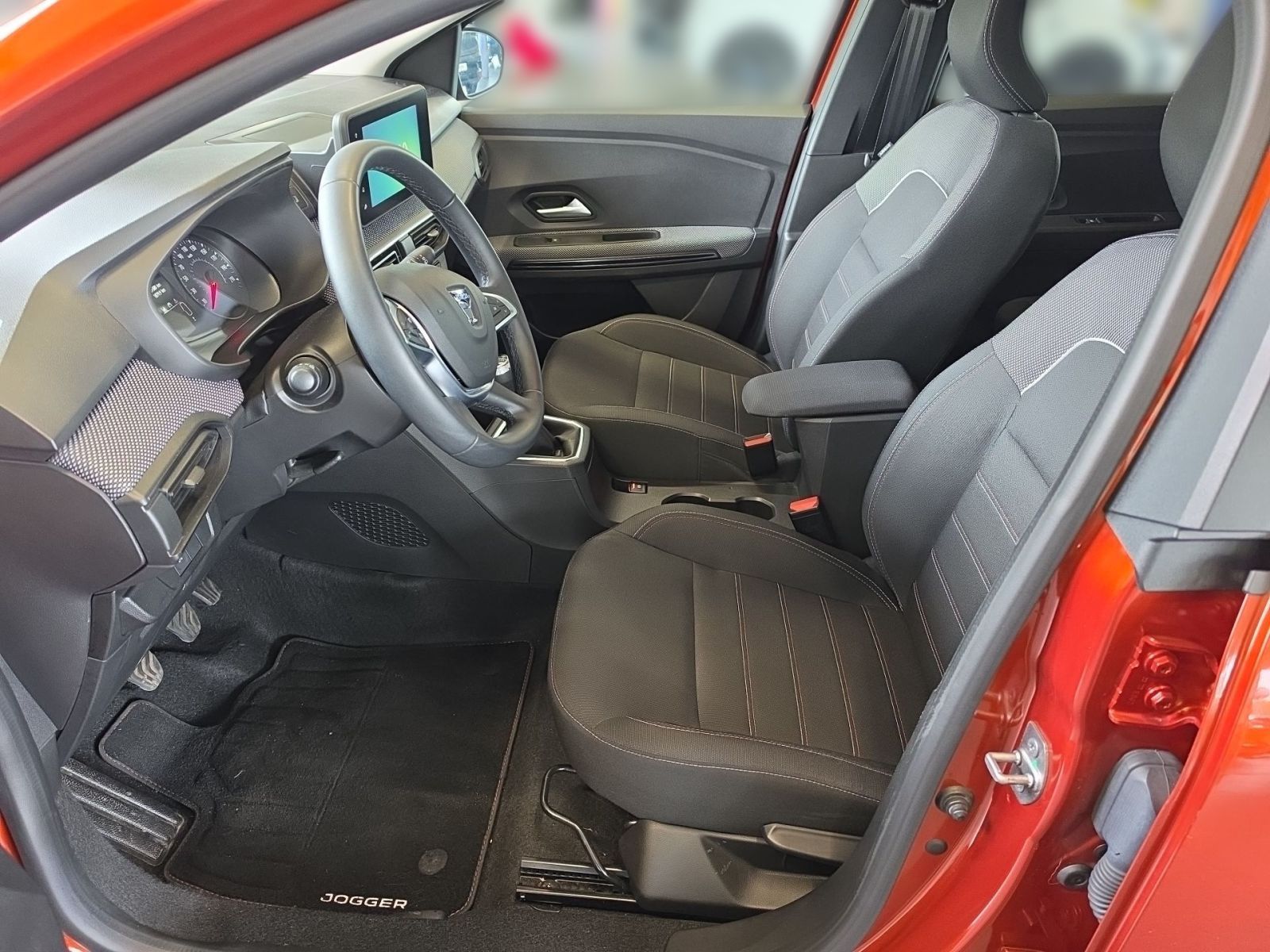 Fahrzeugabbildung Dacia Jogger Extreme+ ECO-G 100 *abn. AHK*All Season*