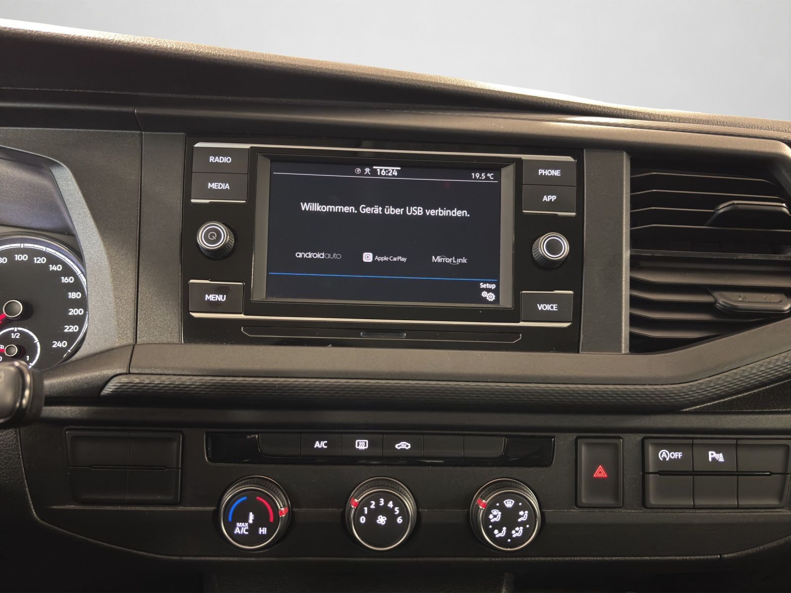 Volkswagen T6 Multivan - Bild 11