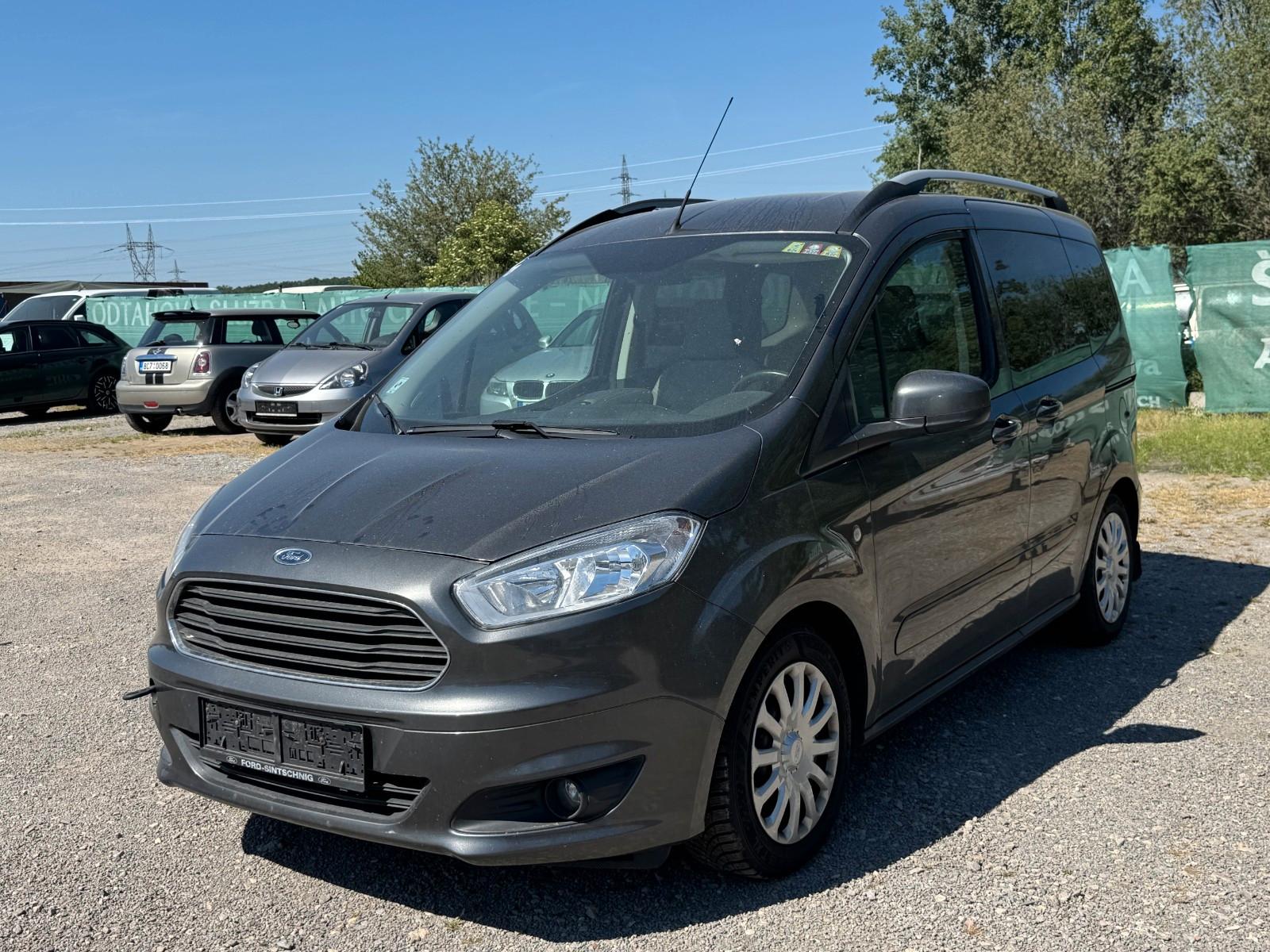 Ford Tourneo Courier Titanium 1.5 TDCI 70kW