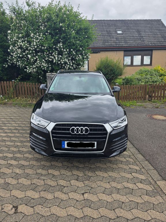 Image of Audi Q3