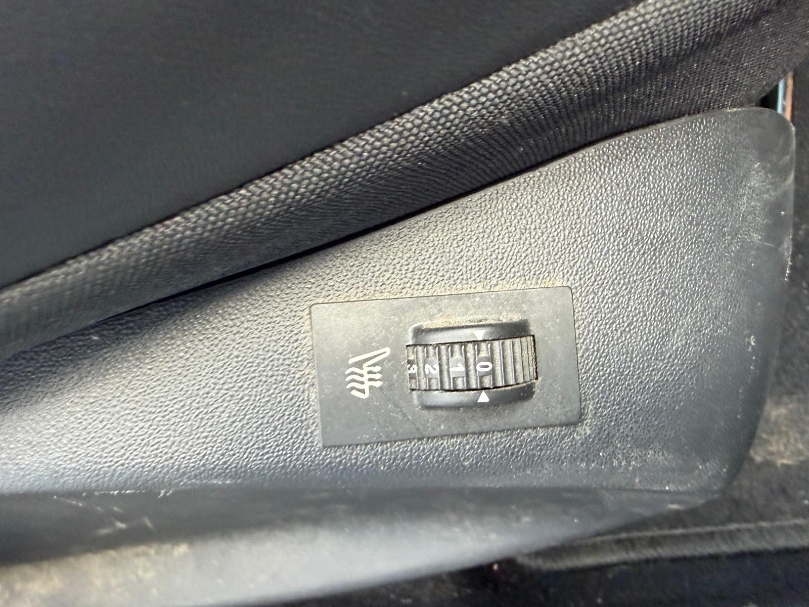 Peugeot 2008 Allure,Shz,PDC,Klimaautomatik