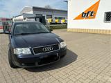 Audi A6 Bezin 2.4 - Audi A6 aus 2001: 4.2