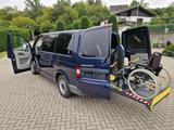 Volkswagen T5 Caravelle*Behindertengerecht*Selbstf*Hecklift - gebrauchte VW T5 Caravelle aus dem Jahr 2010