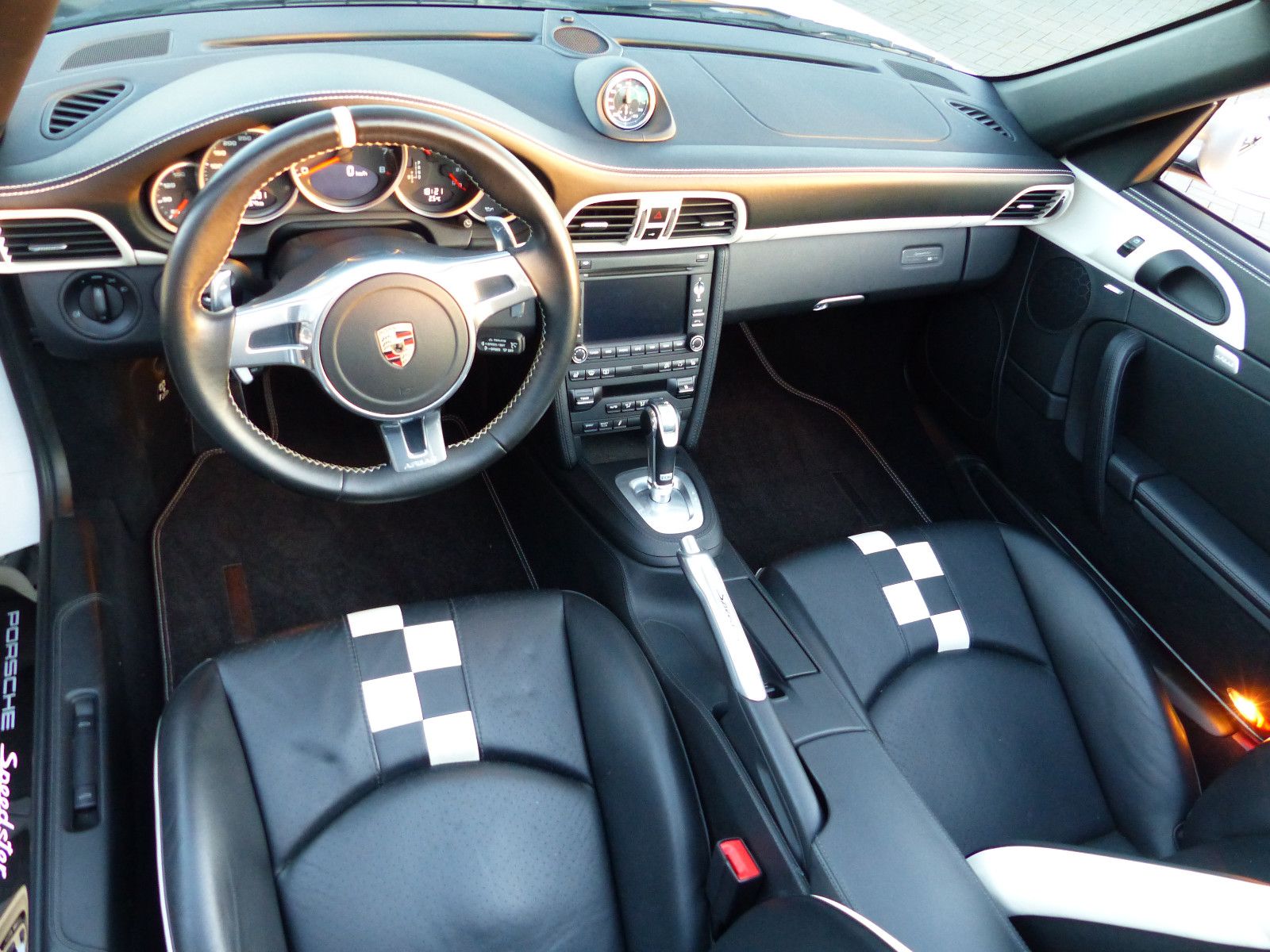 Fahrzeugabbildung Porsche 997 Speedster