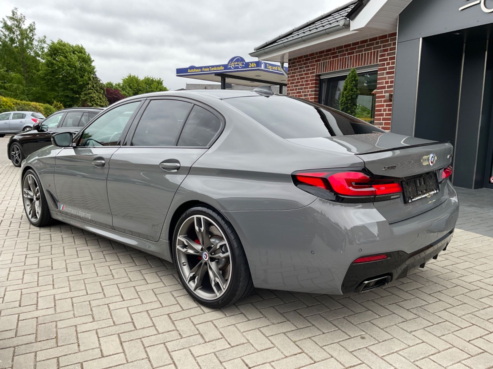 Fahrzeugabbildung BMW M550,Facelift,360°,HeadUp,Memory,M Sitze