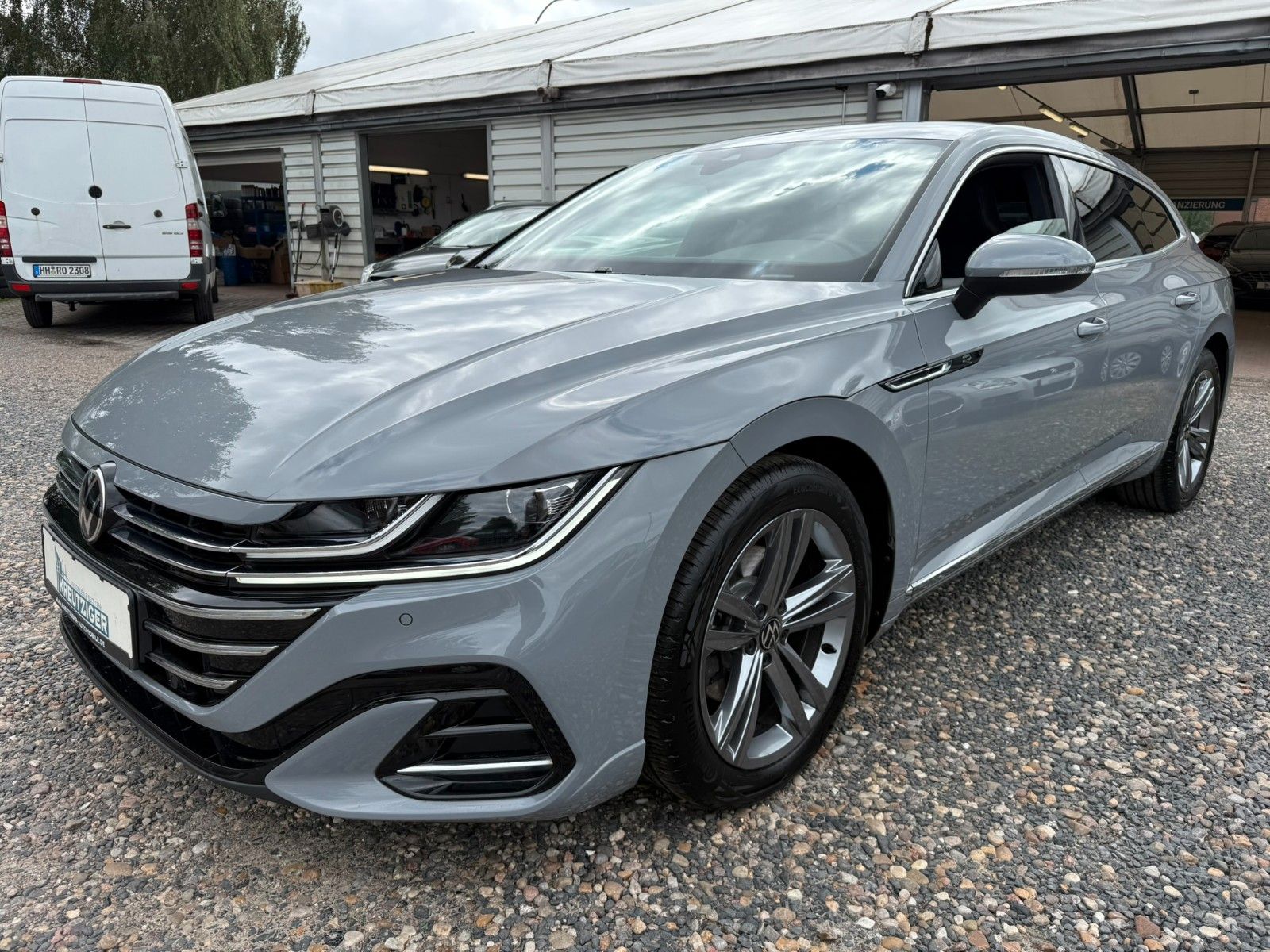 VW Arteon 2.0 TDI SCR DSG R-Line --I.-Hand--