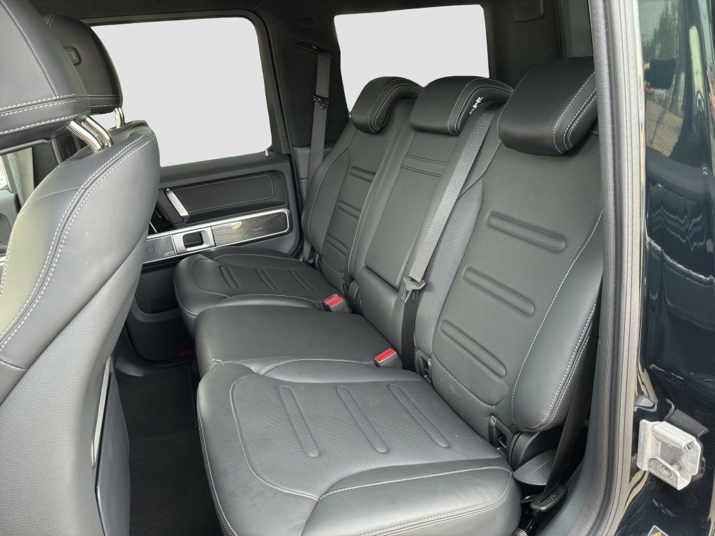 Fahrzeugabbildung Mercedes-Benz G 450 d NIGHT*AHZV*GSHD*DISTR*M-BEAM*STHZG*360°*