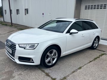 Audi A4 - 1