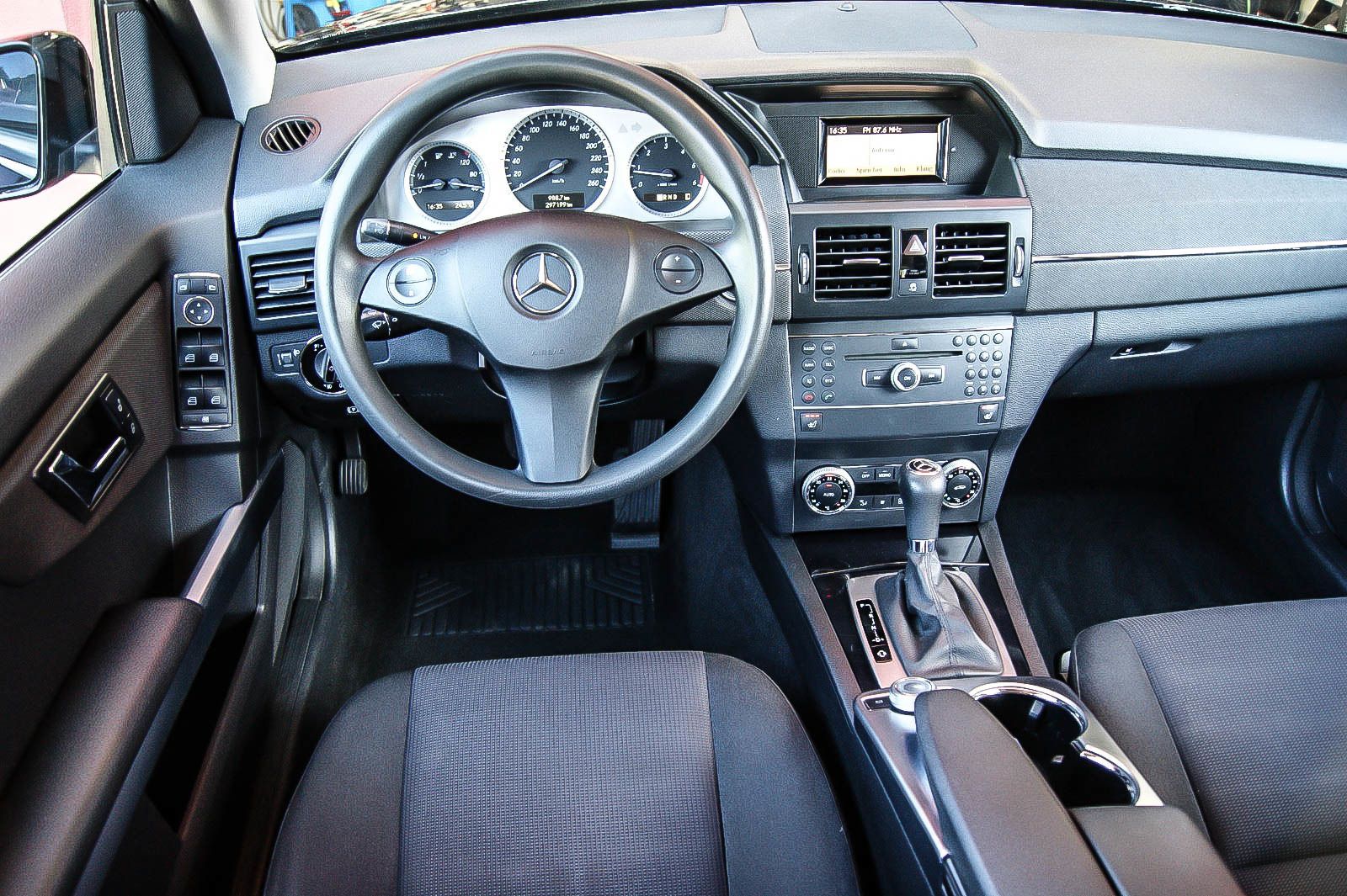 Fahrzeugabbildung Mercedes-Benz GLK 220 CDI 4-Matic Auto NAVIGATION ANHÄNGERZUGV