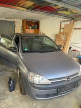 Opel Corsa 1.2 - - Opel Corsa mit Halbautomatikschaltung