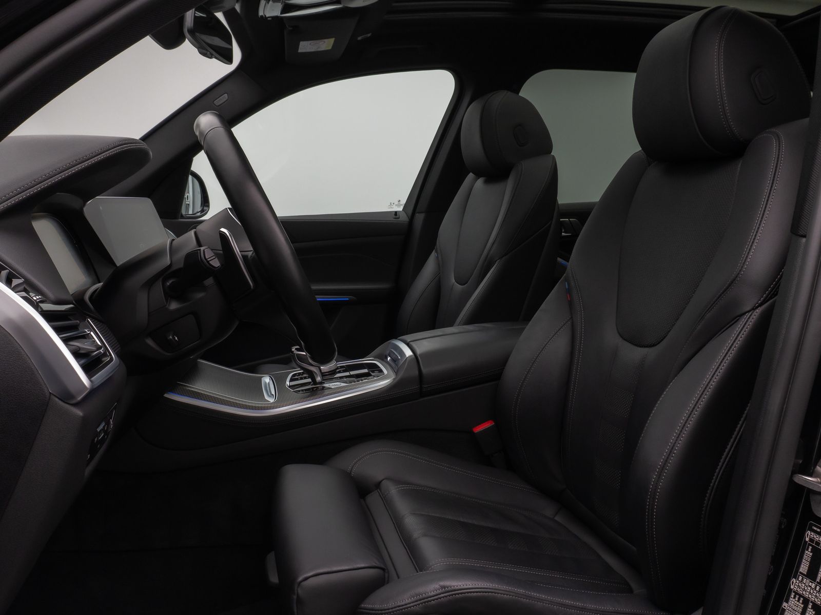 Fahrzeugabbildung BMW X5 xD30d M Sport Panorama Kamera HUD DAB HiFi