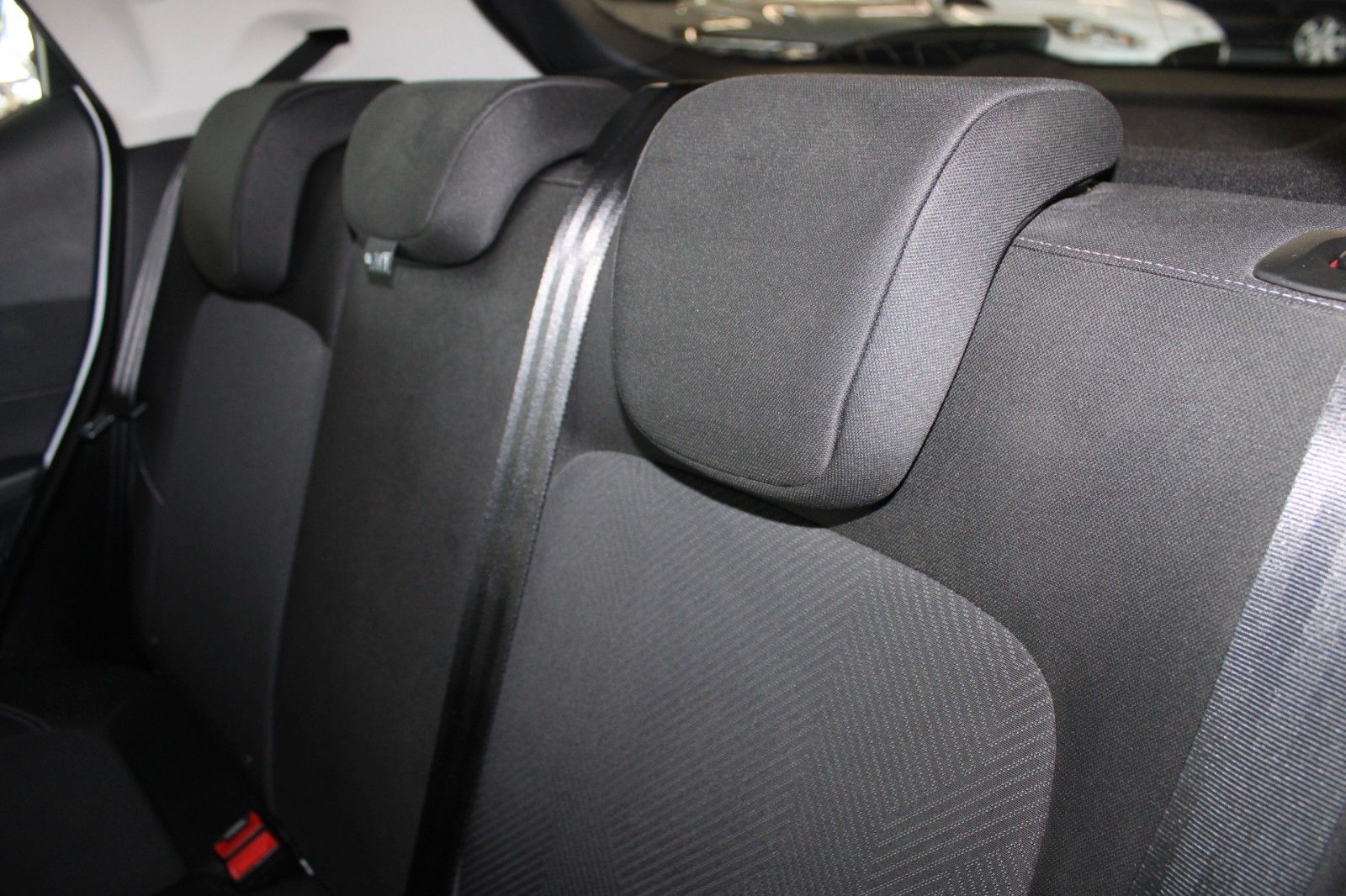 Fahrzeugabbildung Ford Fiesta Cool&Connect 5-trg KLIMA LED WinterPaket