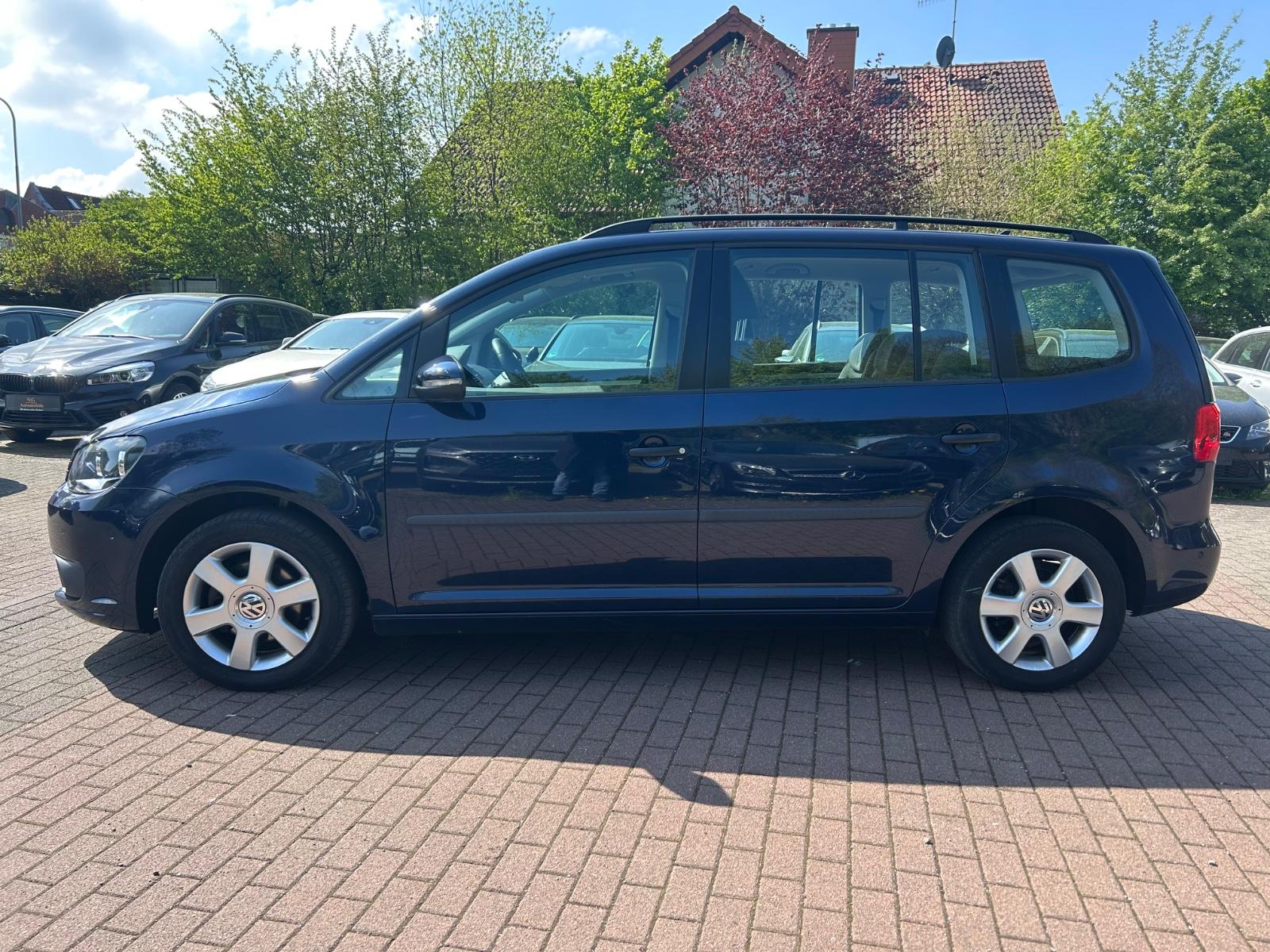 Volkswagen Touran 2015 — photo 7