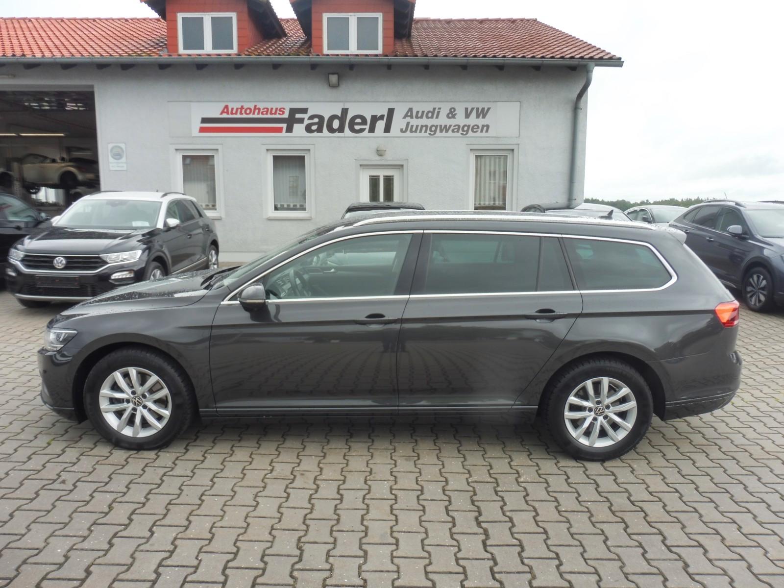 Volkswagen Passat Var. 1.5 TSI DSG Business/LED/KAM/ACC/99