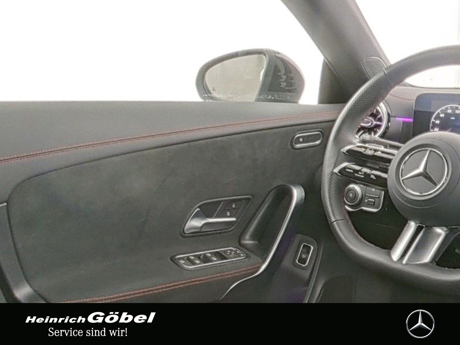 Fahrzeugabbildung Mercedes-Benz CLA 200 AMG MULTIBEAM+PANO+NIGHT+19ZOLL+CARPLAY