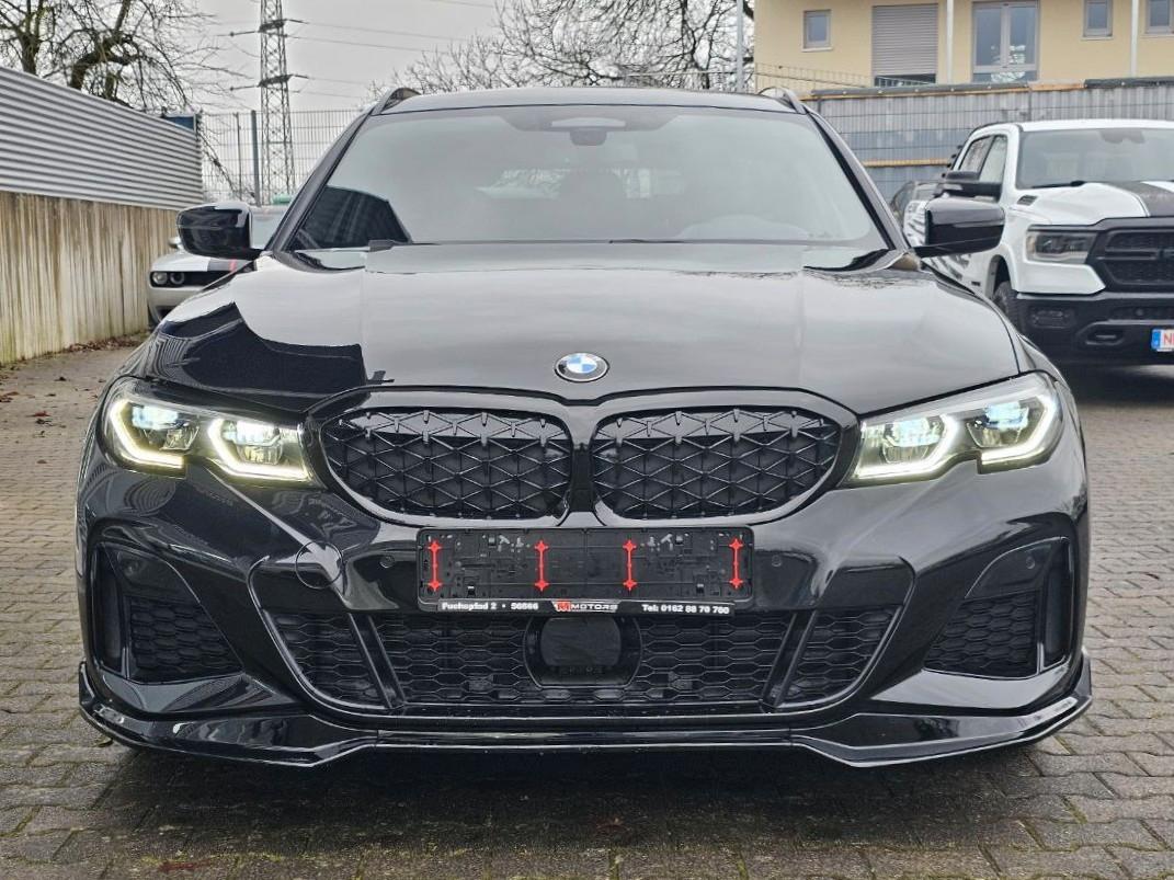 BMW M340i xDrive Touring
