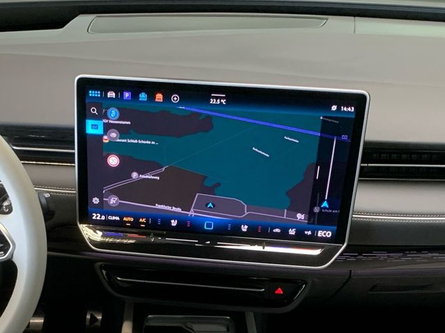 ID.7 Tourer PRO LED+KAMERA+PANO+AHK+AUGM.HUD+APP