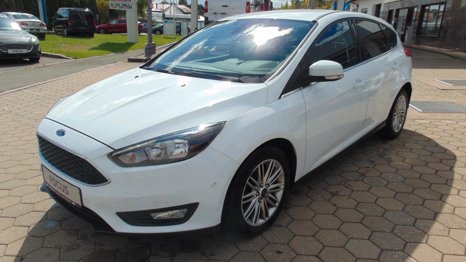 Ford Focus Lim. Cool & Connect NAVI KAM PDC