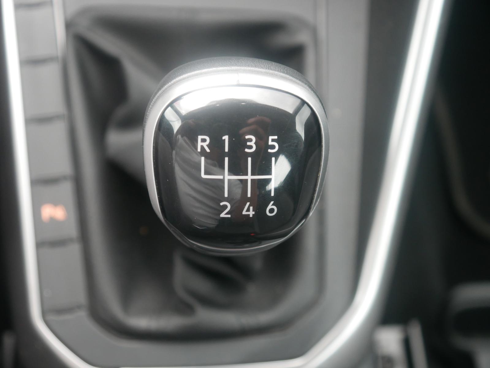 Volkswagen Taigo 1.0 TSI LED Sitzheizung App-Connect Kamera, миниатюра 24