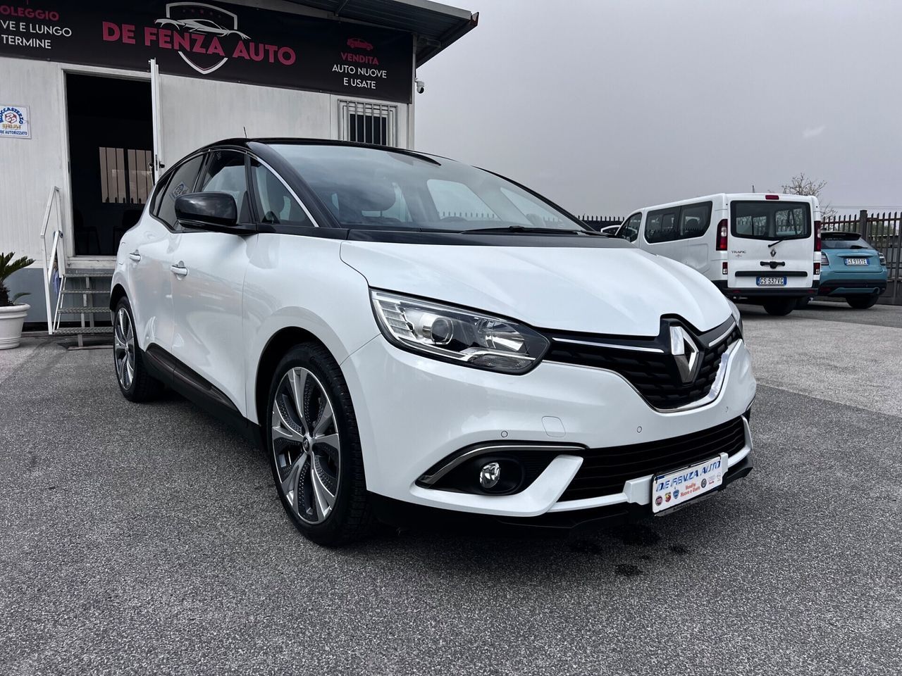 RENAULT ANDERE